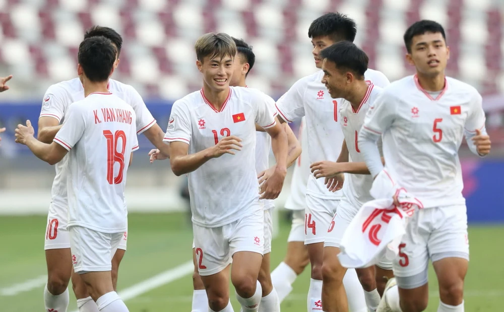 Đội tuyển U-23 Việt Nam với nhiều gương mặt trẻ tiềm năng và dày dạn kinh nghiệm sẽ bảo vệ ngôi vua Đông Nam Á vào giữa tháng 7. Ảnh: ANH PHƯƠNG.