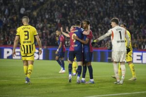 Barcelona vùi dập Dortmund 4-0 ở lượt đi