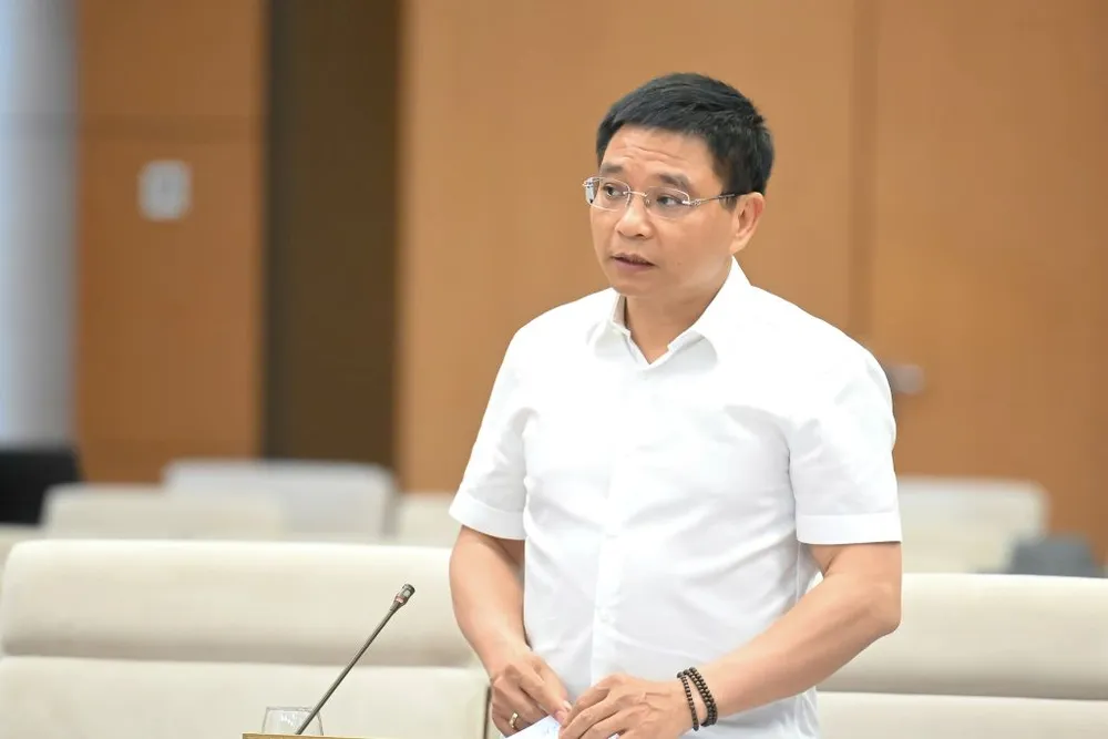 Bộ trưởng Bộ Tài chính Nguyễn Văn Thắng cho hay Chính phủ sẽ rà soát nhằm sửa đổi toàn diện Luật Quy hoạch. Ảnh: QH