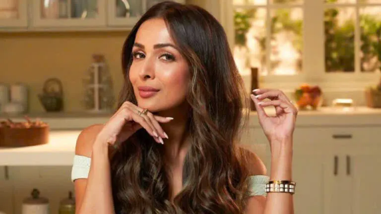 Một bí quyết khác trong hành trình chăm sóc sức khỏe của Bollywood Malaika Arora là nhịn ăn gián đoạn (Intermittent Fasting - IF). Ảnh: Healthshots.
