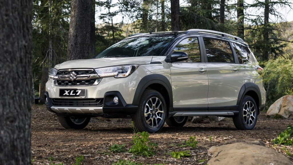 Suzuki XL7