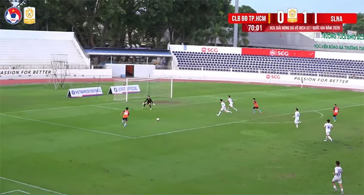 Quang Khôi gỡ hoà cho U21 TP.HCM