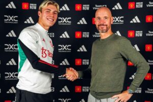 Ten Hag muốn tái ngộ Rasmus Hojlund