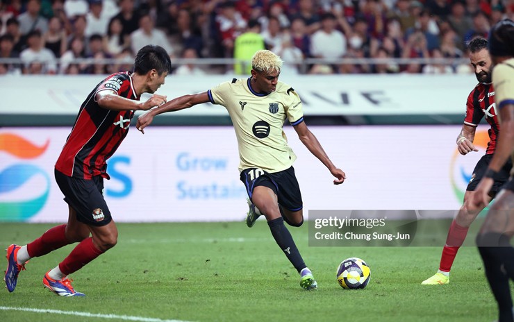 Yamal có cho mình cú đúp trước Fc Seoul
