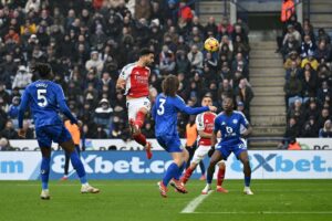 Arsenal đã có Merino để tạt cánh đánh đầu, giờ họ có thêm Gyokeres