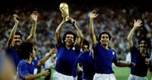 1982 ai vô địch World Cup